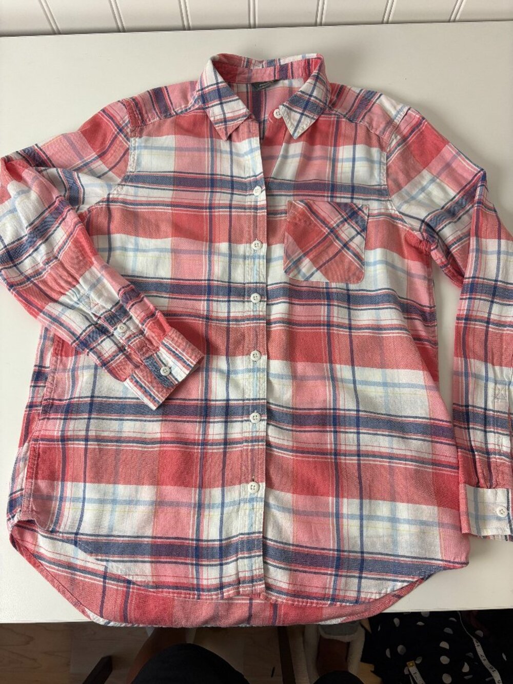 Eddie Bauer Women's Size M Plaid Shirt